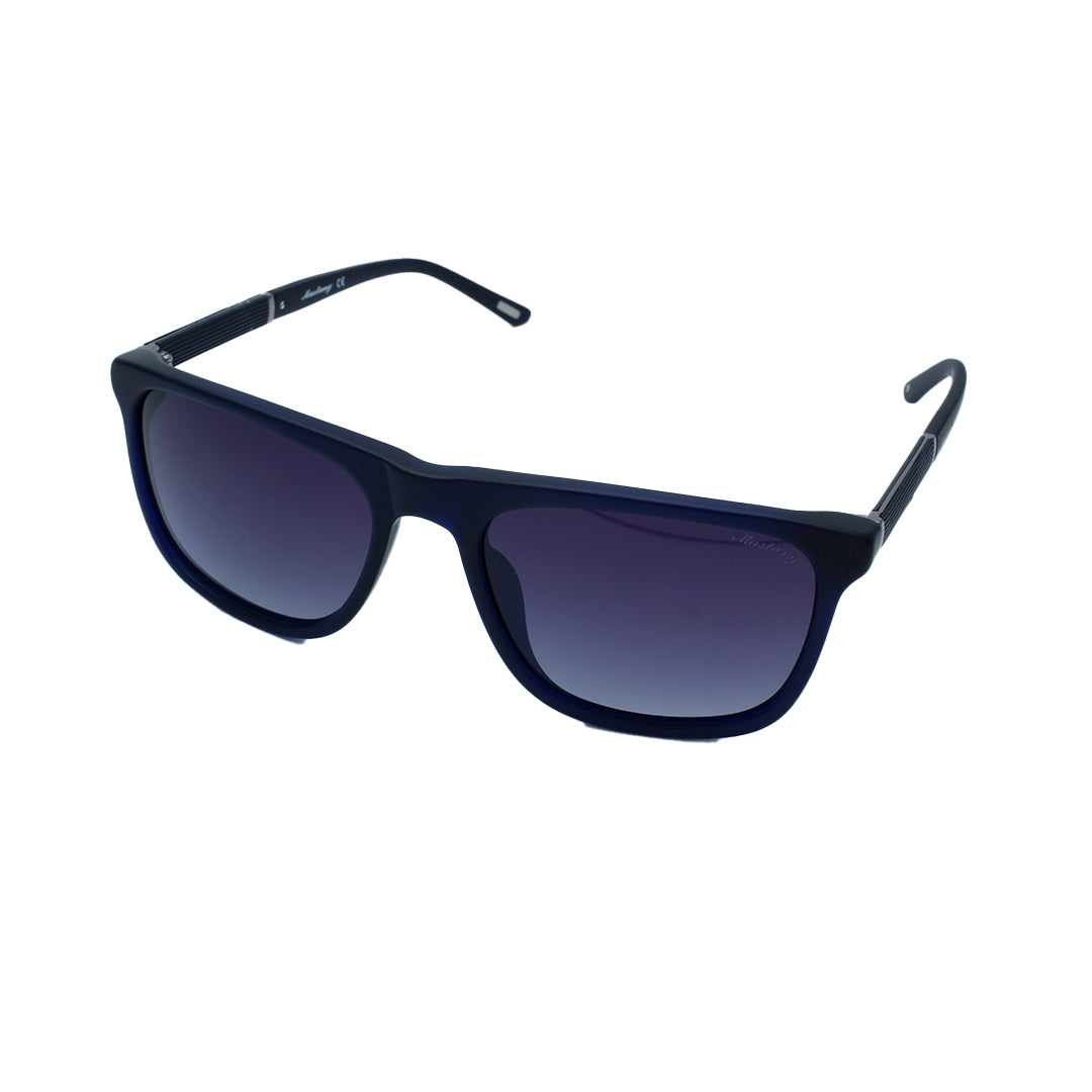 MU1647 03 57-19 photo